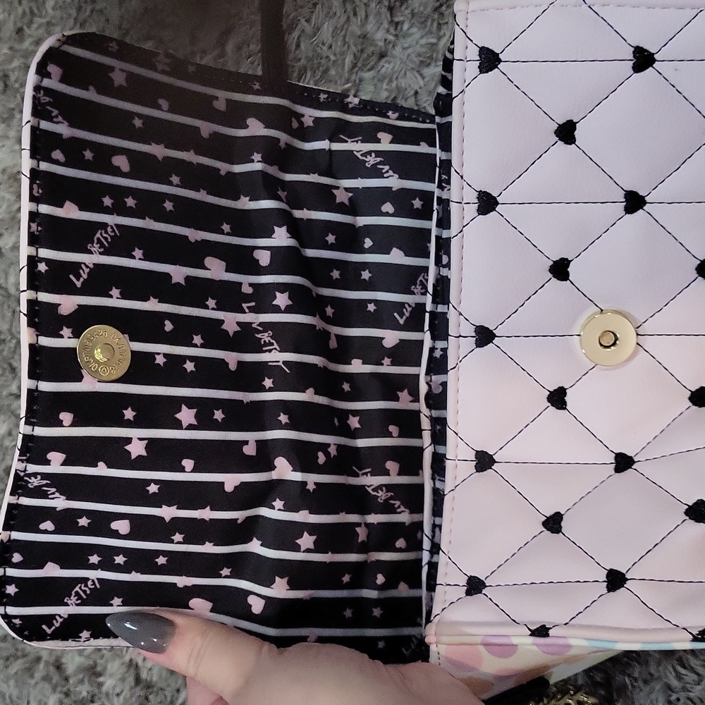 Betsey Johnson Purse - Picture 5 of 10